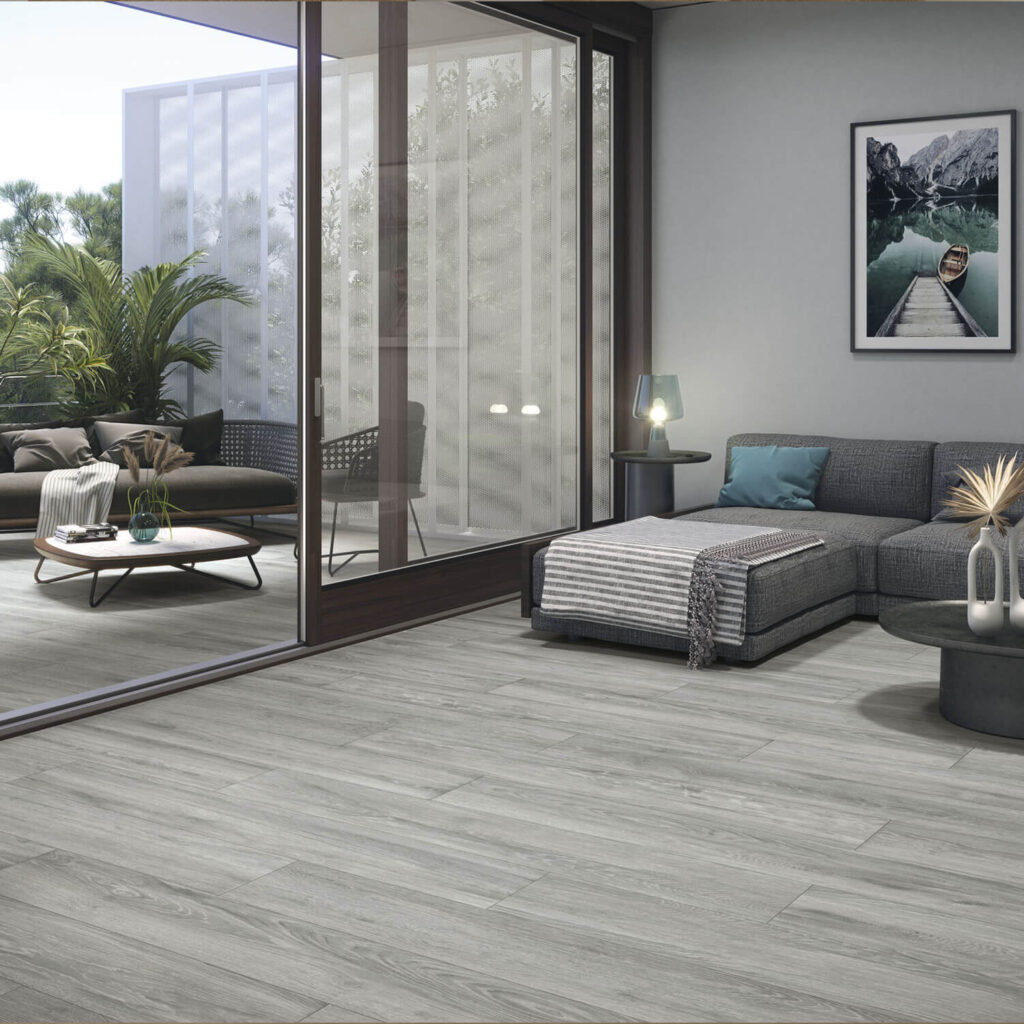 Ducale Grey Rect 20 x 120 dnevna soba